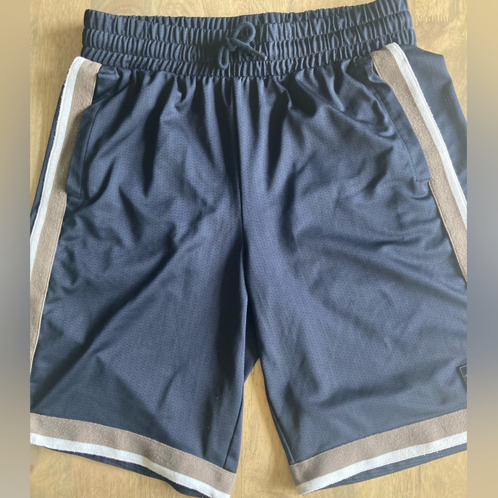 Under Armour men’s athletic shorts.